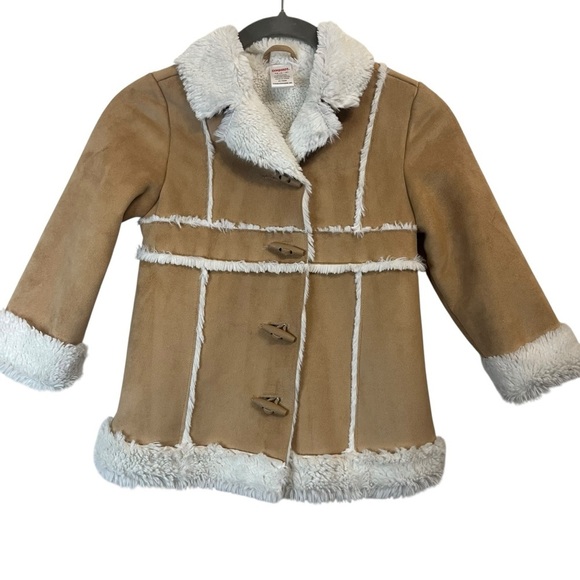 Gymboree Other - Gymboree Gingerbread Tan and White Faux Sherling Button Down Coat SZ 3